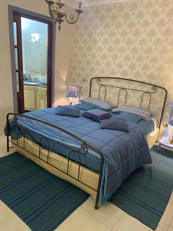 Apartament Casa Kamalei, Tra Plebiscito E Lungomare Neapol Zewnętrze zdjęcie